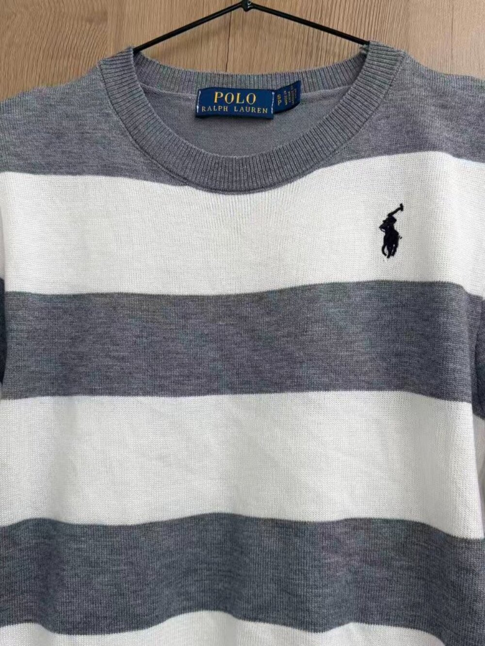 ⚪Polo Ralph Lauren Grey White Stripe Pony Logo Cropped Knit Sweater - Picture 4 of 4